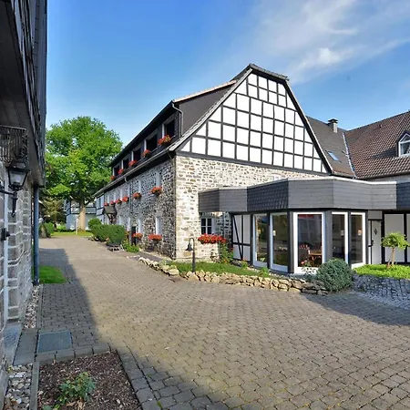 Gut Funkenhof 호텔 3*