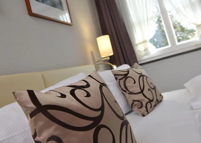 Gut Funkenhof 3* Sundern